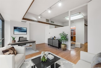 1188 Bishop St Unit 1301, Honolulu, HI 96813
