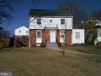 1600 Oakview Dr, Silver Spring, MD 20903