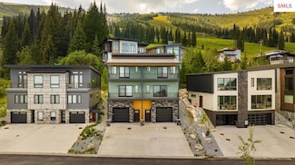98 Chutes Ln, Sandpoint, ID 83864