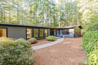 7844 Square Lake Rd SW, Port Orchard, WA 98367