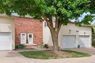 1530 Hunt Dr Unit C, Normal, IL 61761