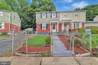 5818 Shoshone Dr, Oxon Hill, MD 20745