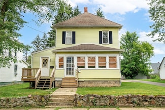 407 Hill St, Grove City, PA 16127