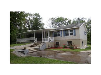 17193 Adamsville Rd, Cochranton, PA 16314