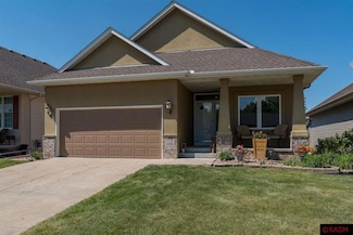 1326 Blvd, Waconia, MN 55387