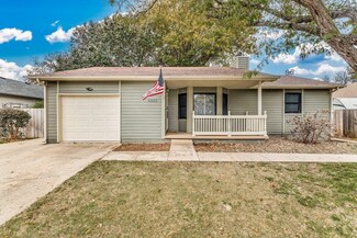 6220 W York Ct, Wichita, KS 67215