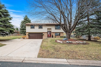 7201 Vinewood Ln N, Osseo, MN 55311
