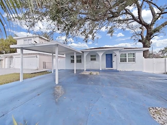 3105 W Ivy St, Tampa, FL 33607