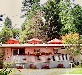 8322 Shoemaker Rd, Tulalip, WA 98271