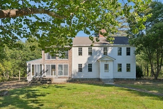 92 Us Route 1, Falmouth, ME 04105