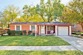 1216 Mistletoe Dr, Irving, TX 75060