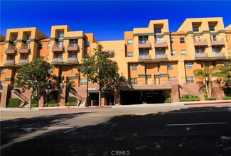 201 E Angeleno Ave Unit 327, Burbank, CA 91502