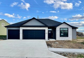 5124 Cork Tree Cove, Fort Wayne, IN 46825