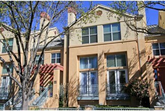 905 Camille Ln, Mountain View, CA 94040