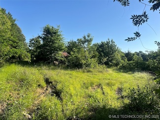 566 Rabbit Creek Rd, Bennington, OK 74723