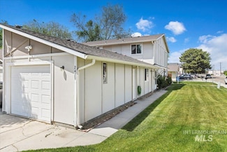 2429 Cherry St, Caldwell, ID 83605