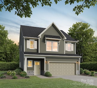 2055 Sadler Woods Ln, Charlotte, NC 28214