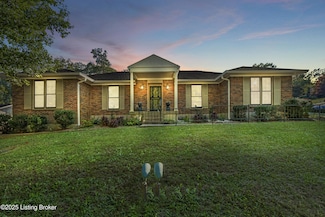 1104 Palatka Rd, Louisville, KY 40214