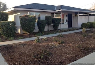 5325 N 4th St, Fresno, CA 93710