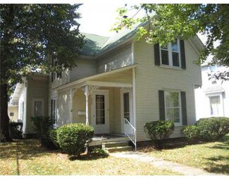 625 S 7th St, Goshen, IN 46526