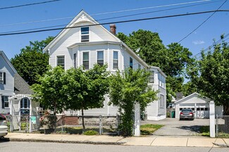 37 Midland St, Lowell, MA 01851