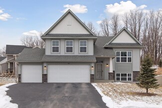 4011 129th St, Savage, MN 55378