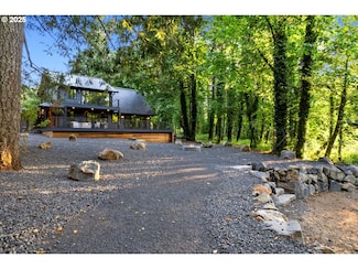 6057 Peaceful Ln NE, Silverton, OR 97381