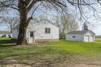 5433 511th Street Way, Kenyon, MN 55946