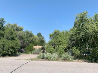 7915 Bosque St NW, Los Ranchos, NM 87114