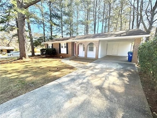 869 Meadow Rock Way, Stone Mountain, GA 30083