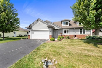 124 Sarahs Way, Sheboygan Falls, WI 53085