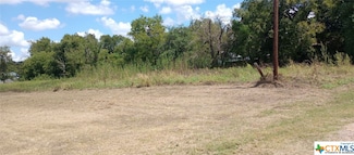 806 and 810 W 7th, Cameron, TX 76520