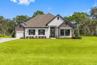 17062 Nokota Ave, Hudson, FL 34667