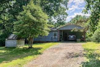 142 Idlebrook Rd, Statesville, NC 28677