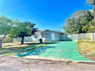 1229 19th Ave N, Lake Worth, FL 33460