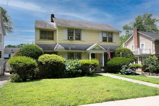 11 Ogden Ave, White Plains, NY 10605