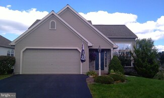 8 Red Fox Ct, Reinholds, PA 17569