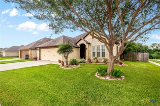 201 Amberglow Ct, Victoria, TX 77904