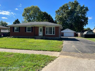6204 Greenview Dr, Louisville, KY 40216
