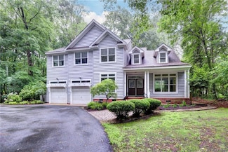 608 Yorkville Rd, Yorktown, VA 23692