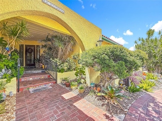 760 Capri Blvd, Treasure Island, FL 33706