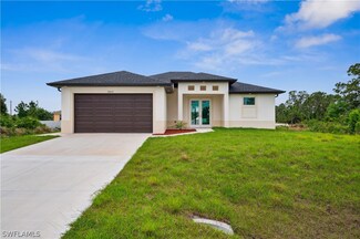 2611 24th St SW, Lehigh Acres, FL 33976