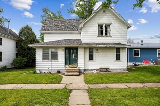 1645 Main St, Ely, IA 52227