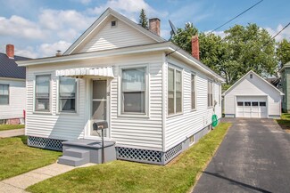 21 Summer St, Groveton, NH 03582