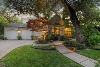 117 Seminary Dr, Menlo Park, CA 94025
