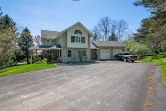 205 Old State Rd, Binghamton, NY 13904