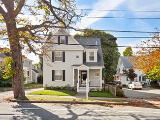 42 High St, Andover, MA 01810