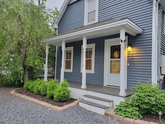 865 Pleasant St, Attleboro, MA 02703