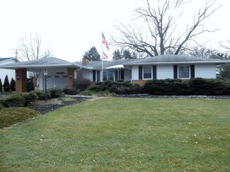 157 Dartmouth St, Hebron, OH 43025
