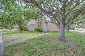 6602 Hunt Dr, Corpus Christi, TX 78413